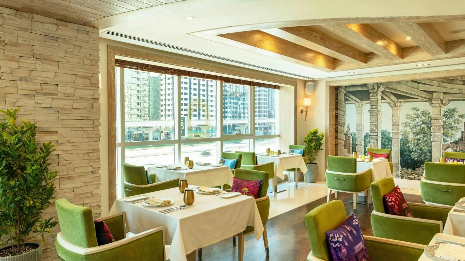 Hotel Four Points By Sheraton Sheikh Zayed Road Dubai